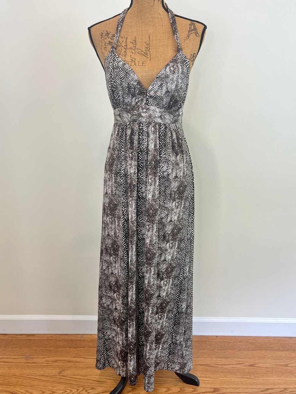 Alyn Paige Animal Print Sleeveless Maxi Dress Halter Brown Cream Size Medium